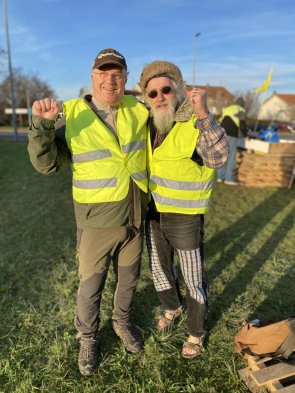 324423763_1704215999972208_8446070392690920094_n